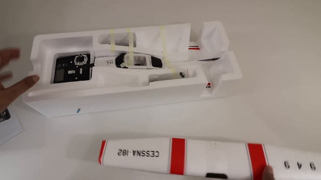 UNBOXING & LETS FLY! - CESSNA 182 RC PLANE! - WLtoys F949 AirPlane! смотреть онлайн