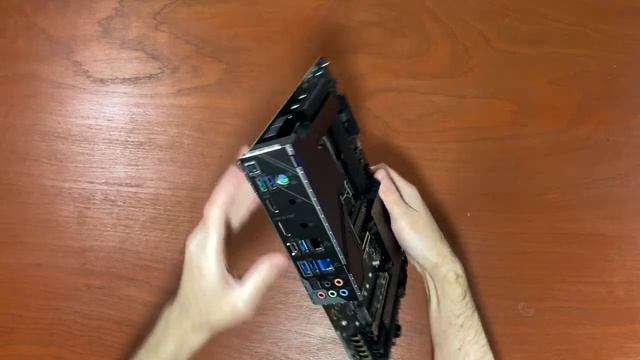 ASRock Z690 Extreme смотреть онлайн
