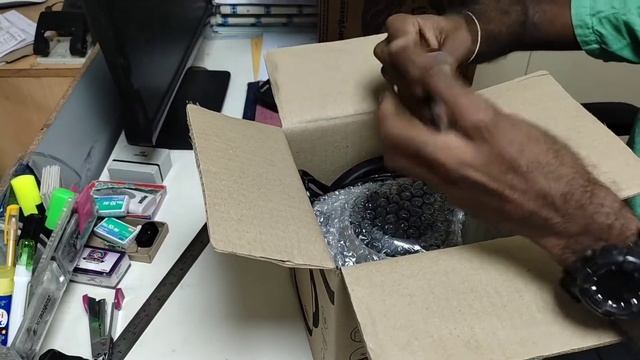 Prestige Electric Kettle PKOSS - 1500watts, Steel (1.5Ltr), Black unboxing and review смотреть онлайн