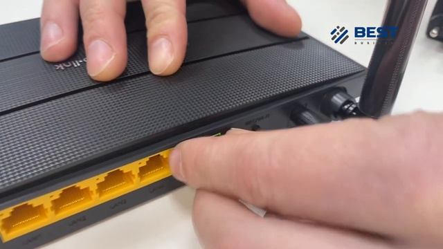 WiFi роутер + ONU термінал в одному пристрої смотреть онлайн