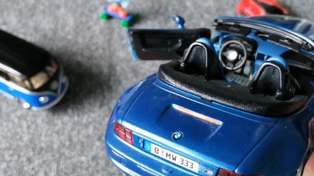 BMW M ROADSTER by Bburago,1/24 unboxing/presentation #diecast #bmw #bmwroadster #unboxing #cars смотреть онлайн