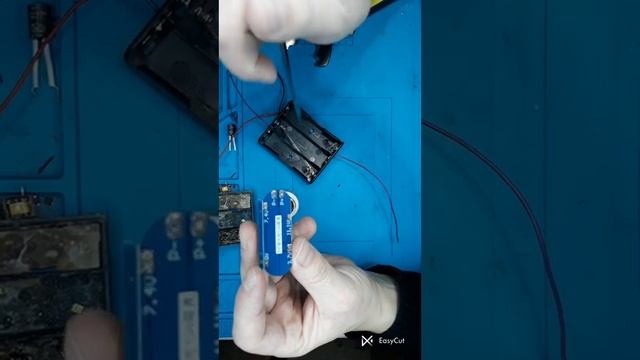 Самодельный повербанк Powerbank для роутера и IP камер видеонаблюдения. Неудавшийся эксперимент.. смотреть онлайн