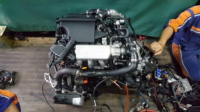 ติดเครื่อง HR12-DDR 1.2 SUPERCHARGER AT MARCH ,NOTE (start up HR12-DDR Engine) смотреть онлайн
