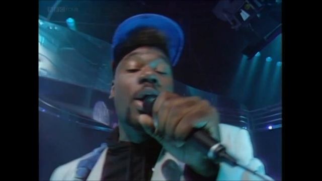 Snap - Ooops Up (Studio, TOTP) смотреть онлайн