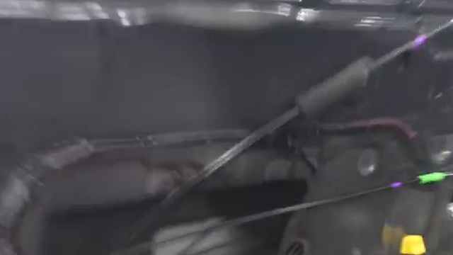 Обзор штатной шумки в салоне авто Лексус НХ 200, достаточно ли ее для качественного шумоподавления смотреть онлайн