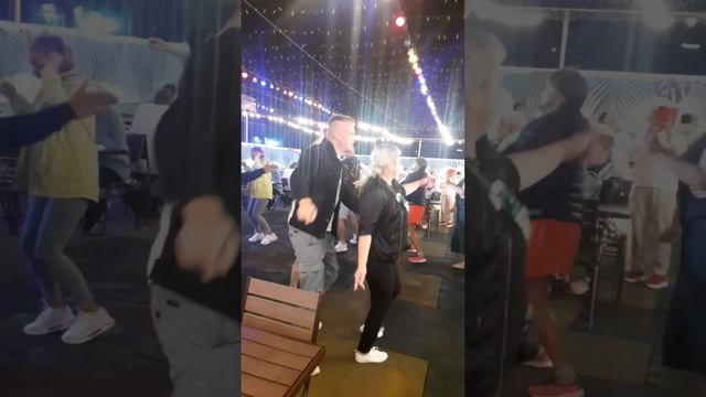 Адлер гуляет.??? 5 октября.????? смотреть онлайн