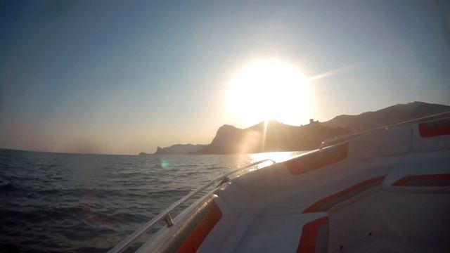 4K поездка на катере 600лс1 смотреть онлайн