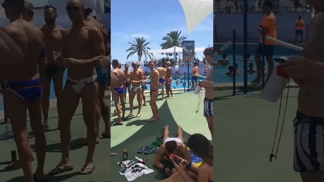 Barcelona Circuit festival 2015 - Water park day at Illa Fantasia - opening song смотреть онлайн