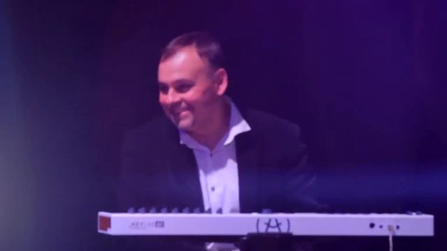 "El Cumbanchero"(live) - Константин Токарев & группа"ТОК-шоу" смотреть онлайн