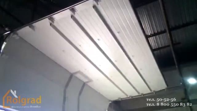 Установили секционные ворота с врезной калиткой - «Ролград» смотреть онлайн