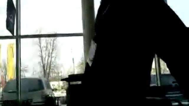 Менеджер автосалона))) смотреть онлайн