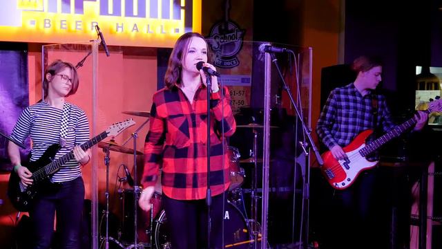 17 Maroon 5–Trough with you.Cover.Школа Рока Харьков. Отчётный концерт. смотреть онлайн