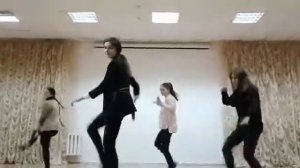 Танец под песню come come (камон камон) !