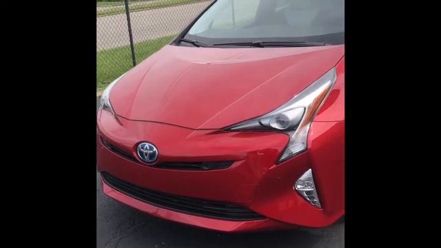 2018 Toyota Prius Touring walk around and review! смотреть онлайн