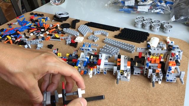 Lego Technic 42112 - Aufbau Teil 3 смотреть онлайн