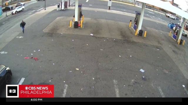 New video shows Alleem Bordan after escaping police custody in Philadelphia смотреть онлайн