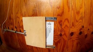 Как просто сделать автоматический лаз в курятник на актуаторе (линейном приводе).