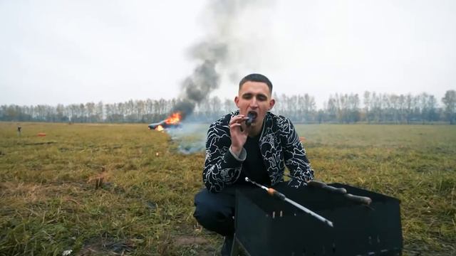 ВидеОбзор [Литвин сжег Мерседес за 13 млн рублей] смотреть онлайн