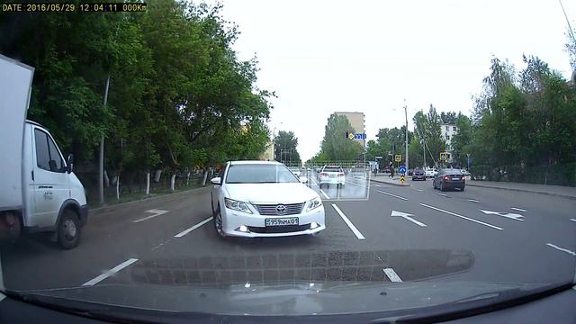 одностороннее движение в астане смотреть онлайн