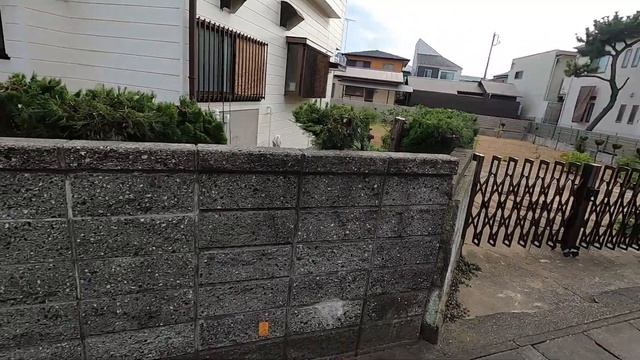 Как живут японцы рядом с Поездами. Жилые районы Японии. смотреть онлайн