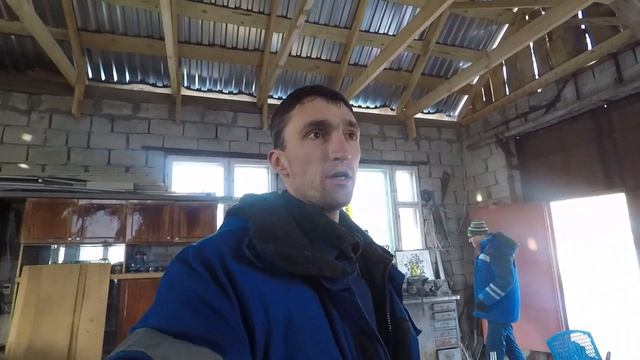 Бизнес с нуля в гараже. Делаем стену под инструменты. Подготовка освещения. смотреть онлайн