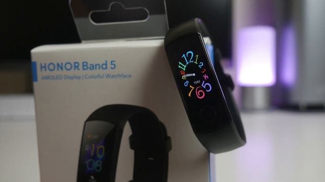 HONOR BAND 5 Smart Fitness Watch / AMOLED / 5ATM / UNDER £30 - Any Good? смотреть онлайн
