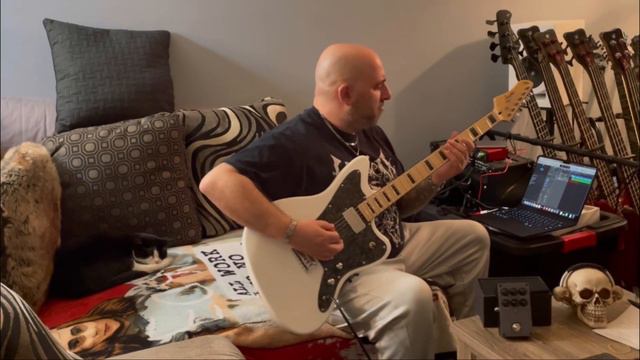 Does The Solar Chug Pedal Work With Bass Guitar?! #metal #metalbassist #solar guitars смотреть онлайн