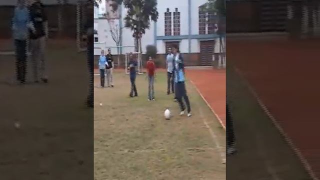 Fútbol LIC Profes Vs Die Con Me 13 07 2007 смотреть онлайн