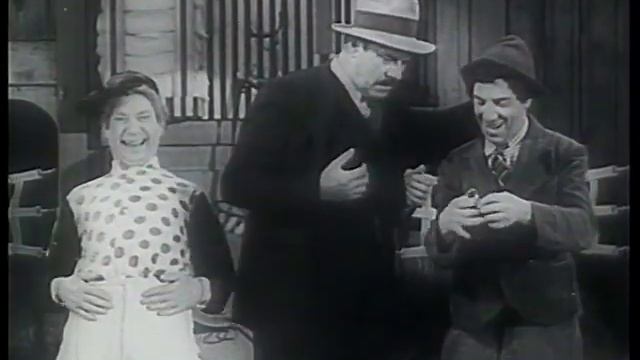 Всемирный центр юмора №6