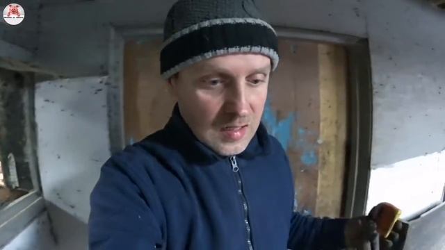 Откачиваем сливную яму под щелевыми полами смотреть онлайн