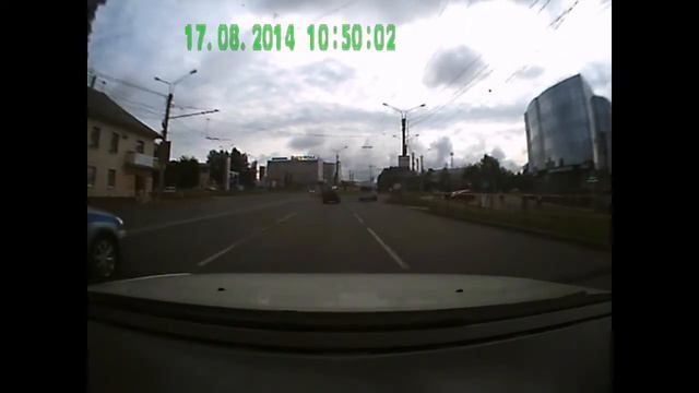 машина ГИБДД нарушает ПДД смотреть онлайн