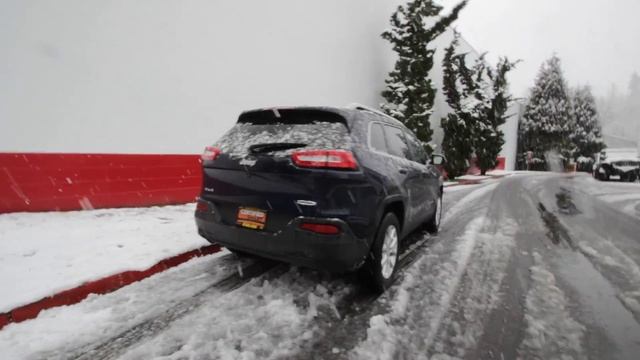 2016 Jeep Cherokee Latitude | True Blue Pearl Coat | GW325765 | Redmond | Seattle смотреть онлайн
