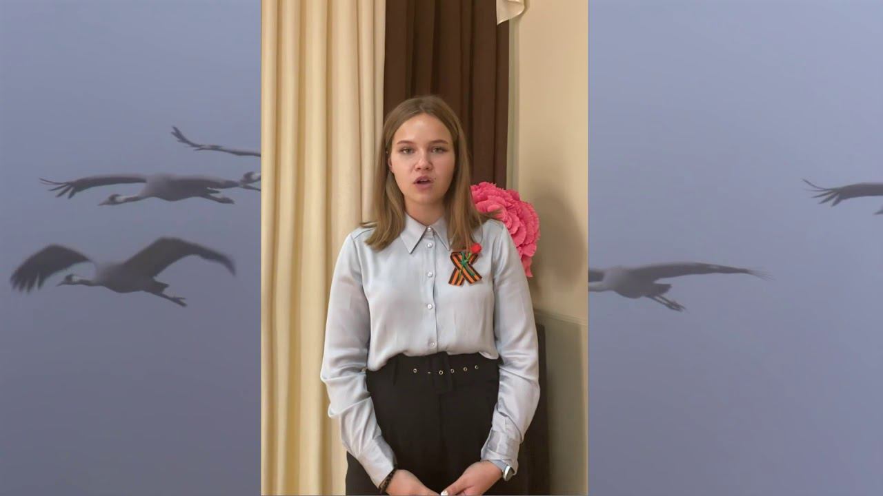 Константин Симонов «Всю жизнь любил рисовать войну». Читает Токорева Евгения смотреть онлайн