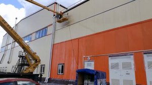 Мойка сэндвич панелей после активной пены