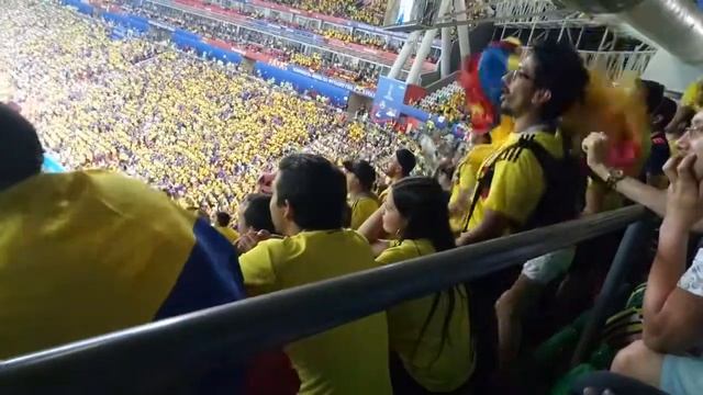 Матч Польша-Колумбия. Колумбийские болельщики смотреть онлайн