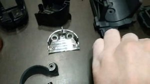 Delonghi ESAM 4500 разбрасывает кофе