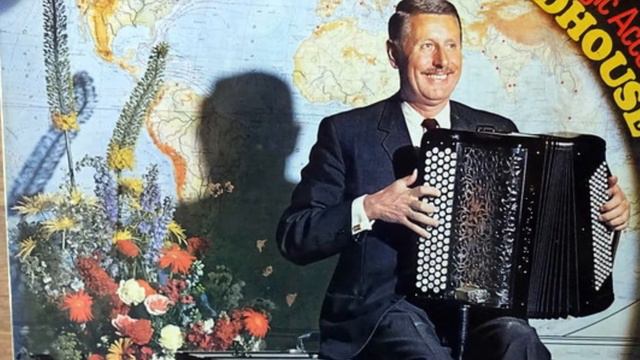 John Woodhouse, Hubert Waber & I Trovatori - Santa Lucia (1970) смотреть онлайн