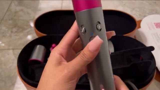 Quick Dyson Airwrap Unboxing