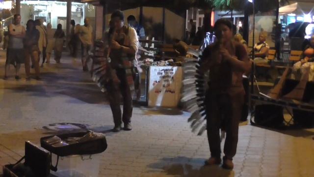 Индейцы в Алуште ( Крым) The Indians in Alushta ( Crimea) смотреть онлайн