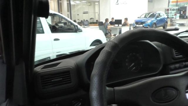 Почти Новая Нива Урбан Блект как у Айдарика Цена за Июль 2022 год Казань смотреть онлайн