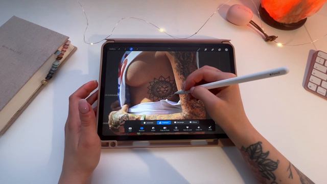 Tattoo Procreate Tutorial смотреть онлайн