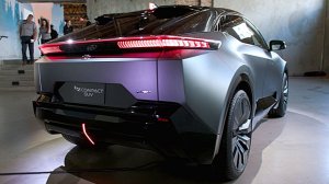 Новый Toyota bZ SUV 2024 - Стильный концептуальный дизайн внедорожника.
