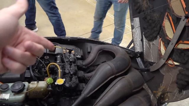 $1000 Snowmobile challenge! Yamaha vs Polaris vs Arctic Cat vs Ski-Doo! смотреть онлайн