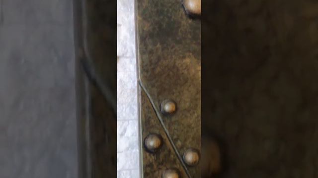 Большое зеркало в стиле лофт в прихожую. "Суровый Дизайн" мастерская зеркал в рамах. смотреть онлайн