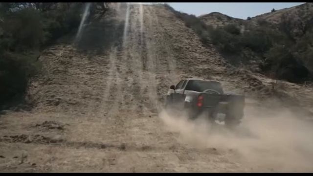 Премьера Chevrolet Colorado ZR2 2017 модельного года смотреть онлайн