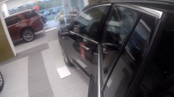 Новый Кадиллак: Cadillac Escalade, XT6 и XT5