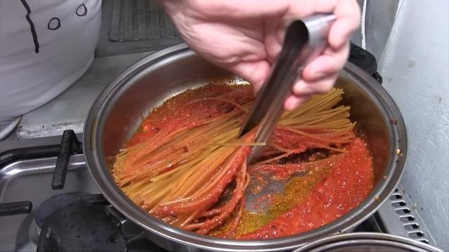Spaghetti All'Assassina, Ricetta Originale Barese