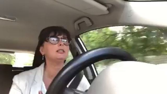 Алла Далит. О беспорядке в душе и в багажнике. смотреть онлайн