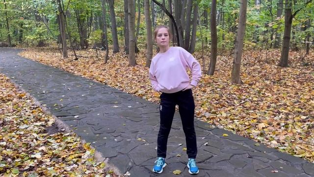 Зарядка для бодрости 5 минут | Как взбодриться за 5 минут | Простые упражнения для энергии смотреть онлайн