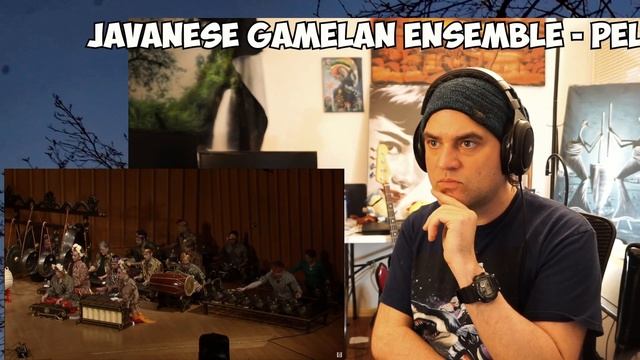 Javanese Gamelan Ensemble - Pelog Barang - Singa Nebah (The Pouncing Lion) смотреть онлайн